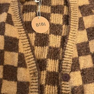 Women’s oversized brown checkered cardigan size XL new